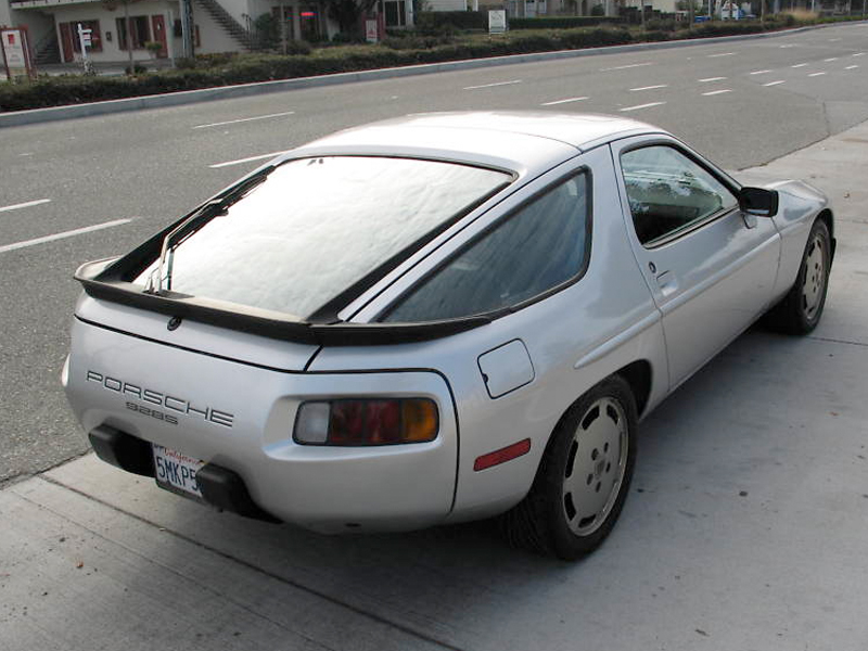 At its introduction in 1977 the Porsche 928 was intended to be the Porsche